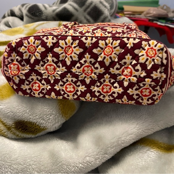 Vera Bradley burgundy medallion 2006 retired pattern small purse - Picture 3 of 11